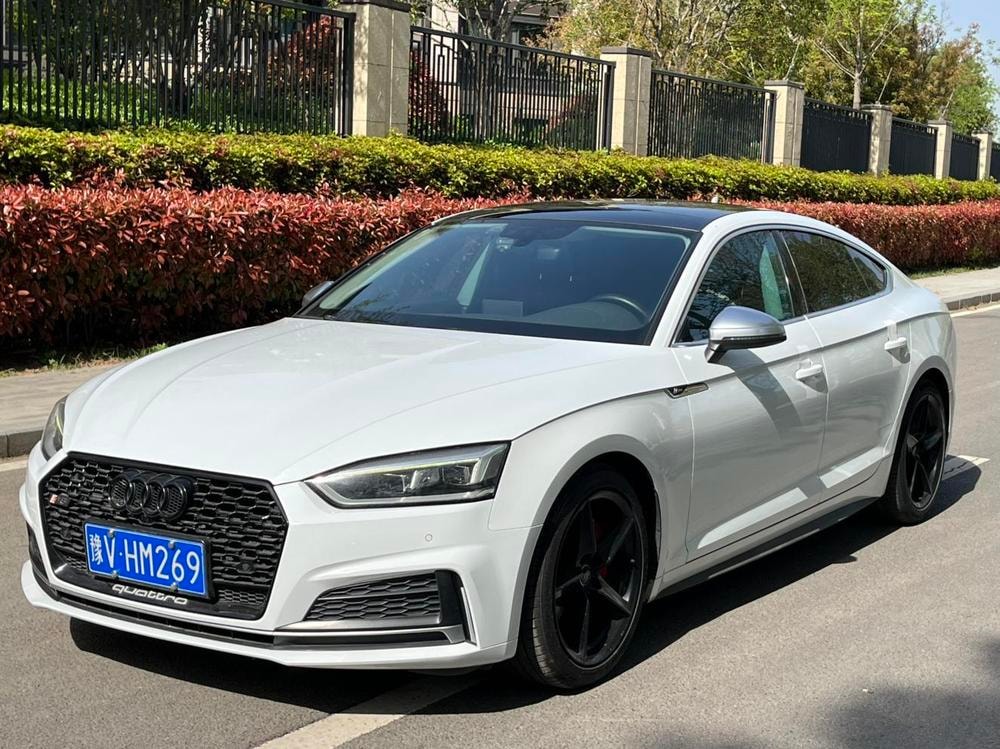 Audi A5 2019 — фото автомобиля 1