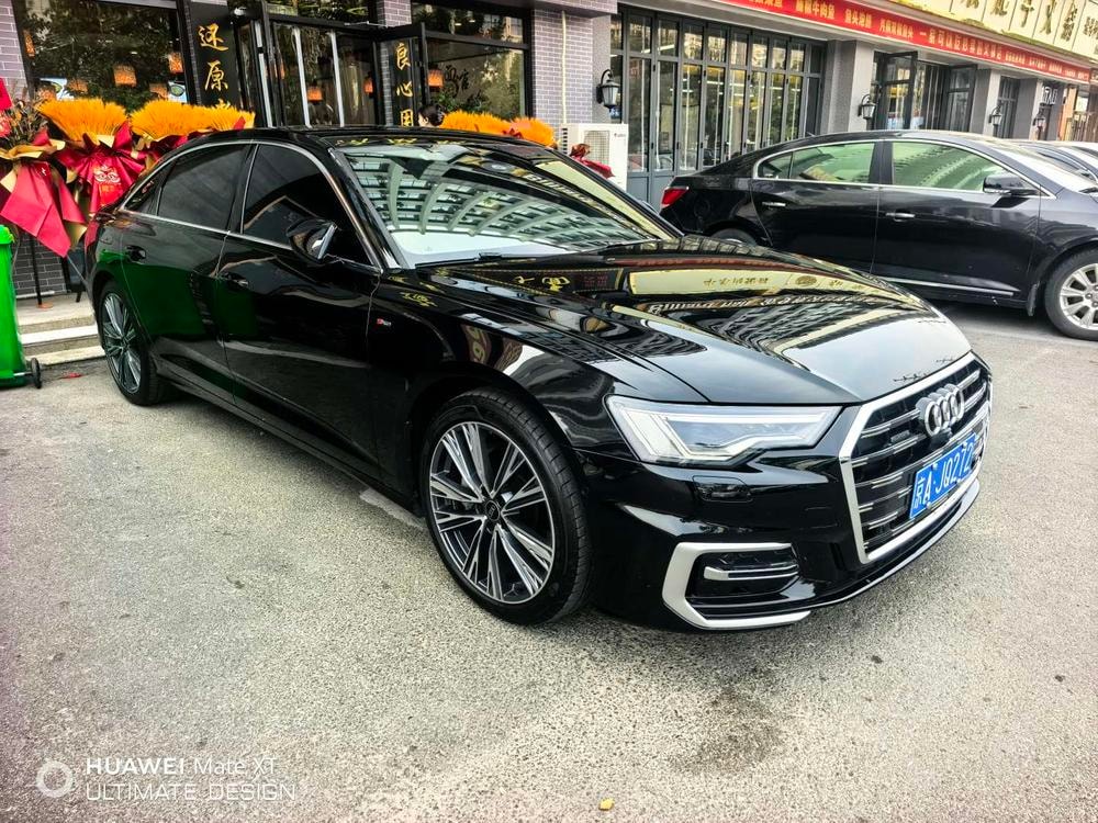Audi A6L 2025 — фото автомобиля 1