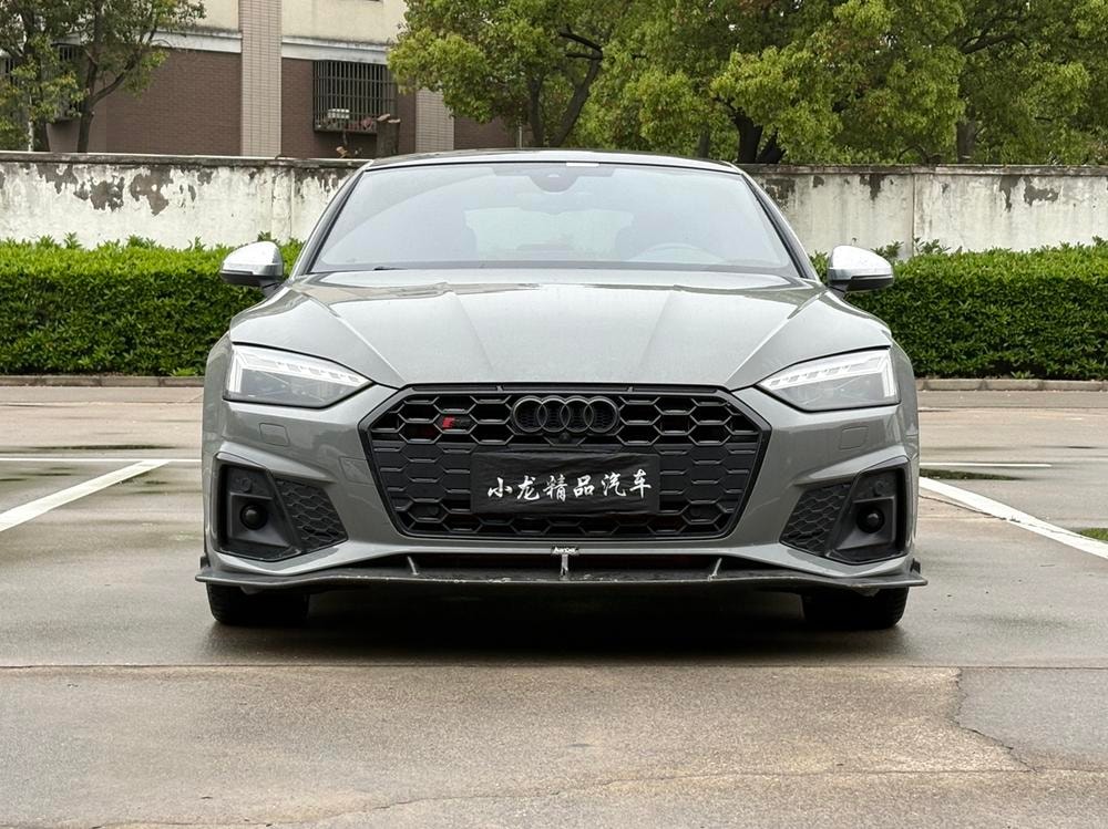 Audi S5 2023 — фото автомобиля 1