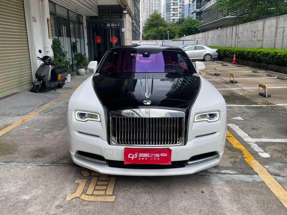 Rolls-Royce Wraith 2018 — фото автомобиля 1