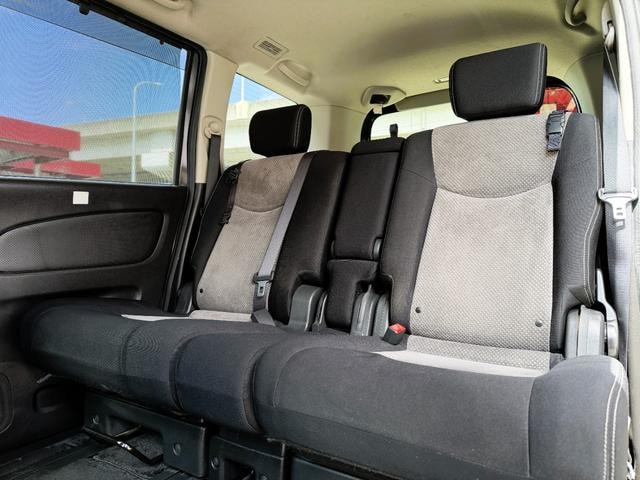 Nissan SERENA 2014 — фото автомобиля 1