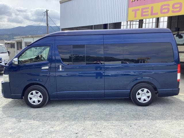 Toyota HIACE VAN 2006 — фото автомобиля 1