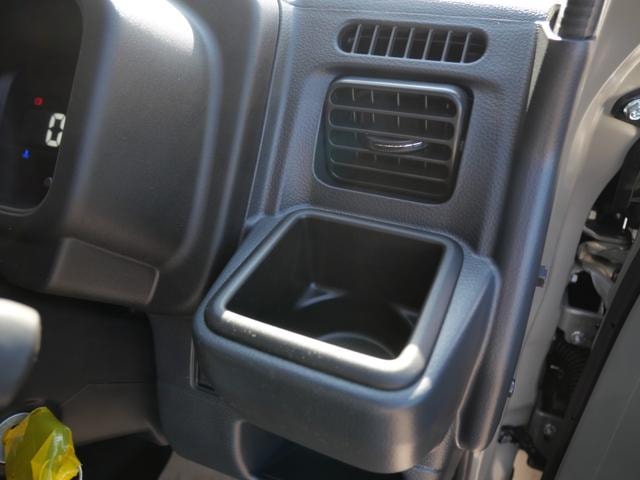 Миниатюра 28