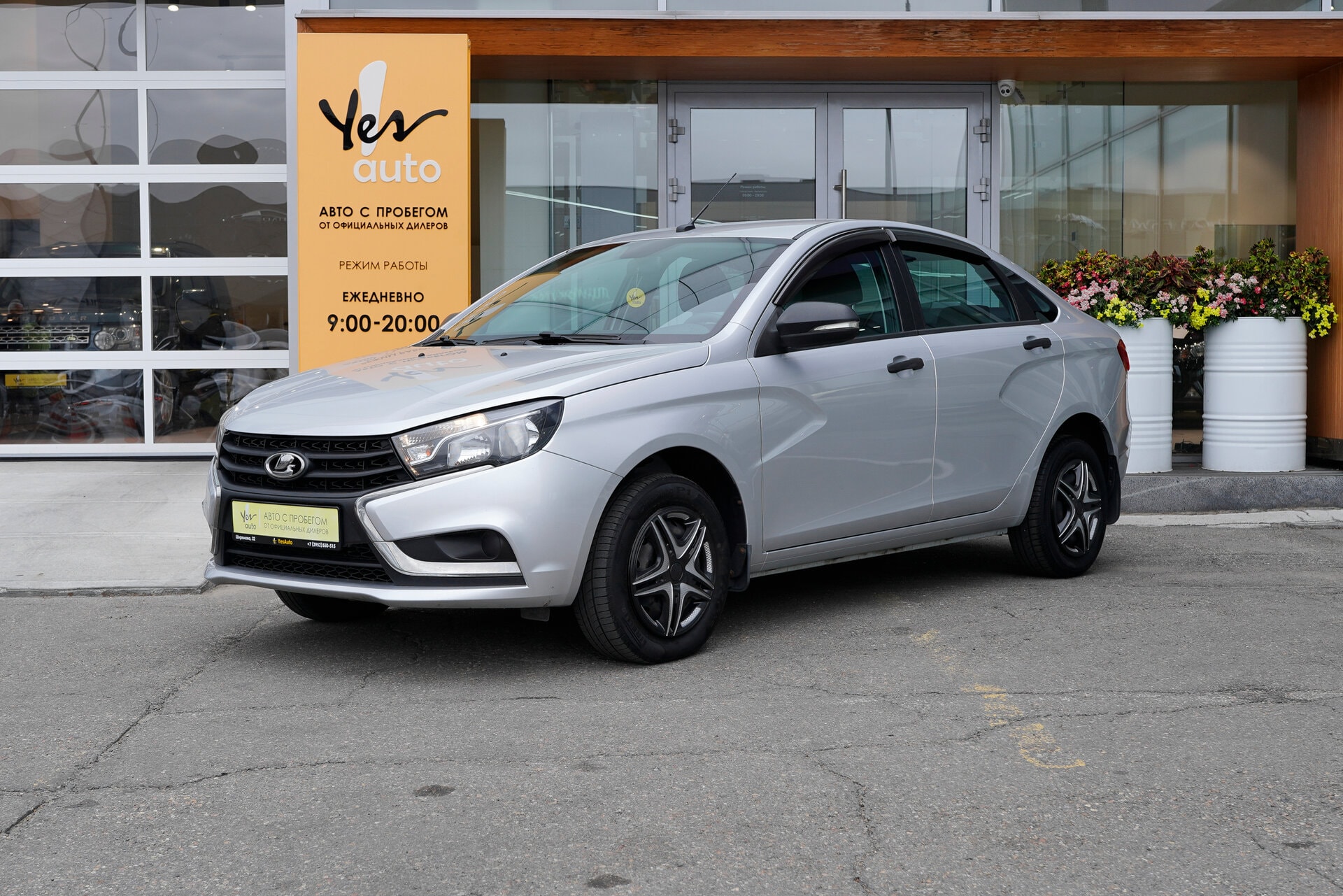 Lada (ВАЗ) Vesta 2020 — фото автомобиля