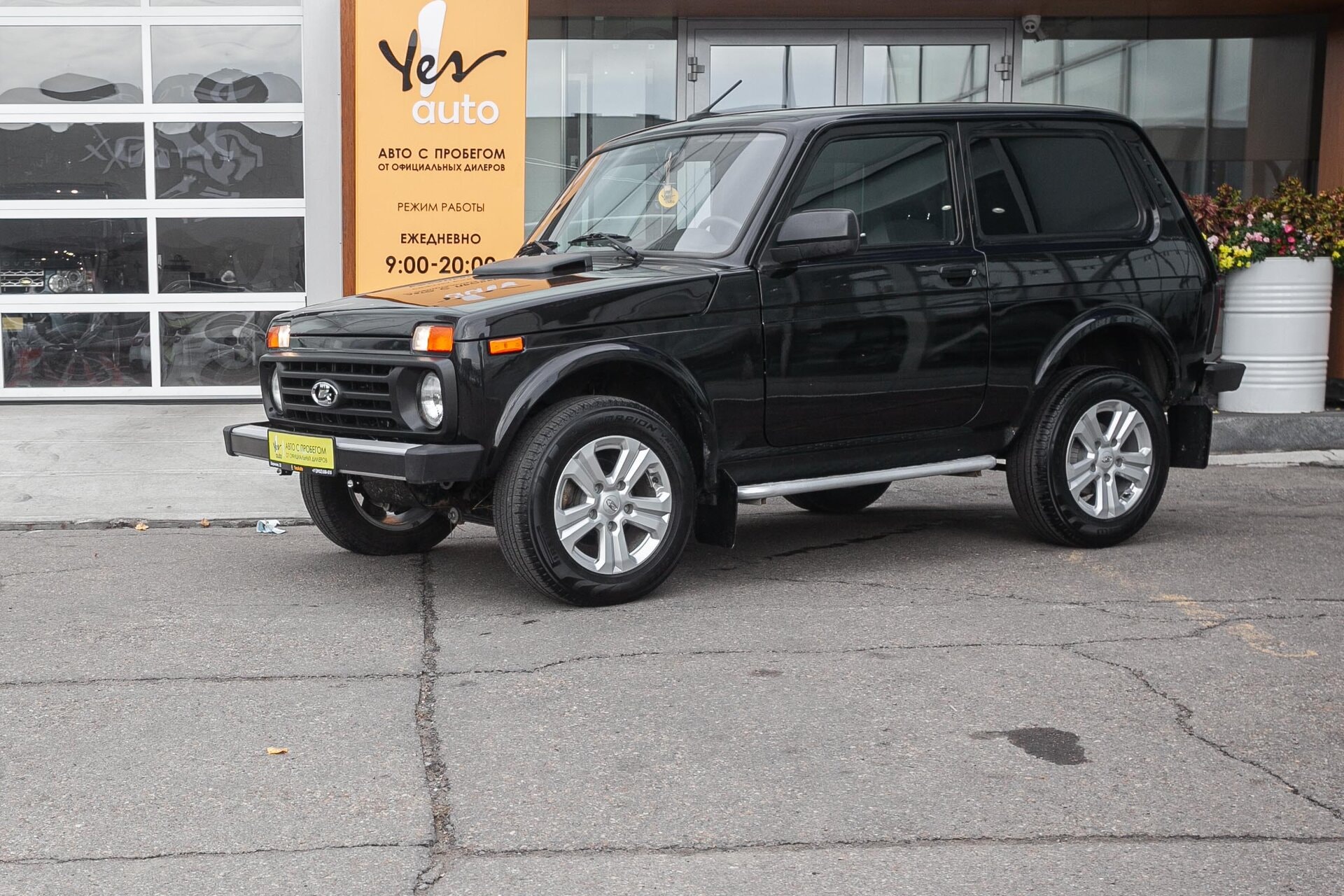 Lada (ВАЗ) Niva Legend 2022 — фото автомобиля