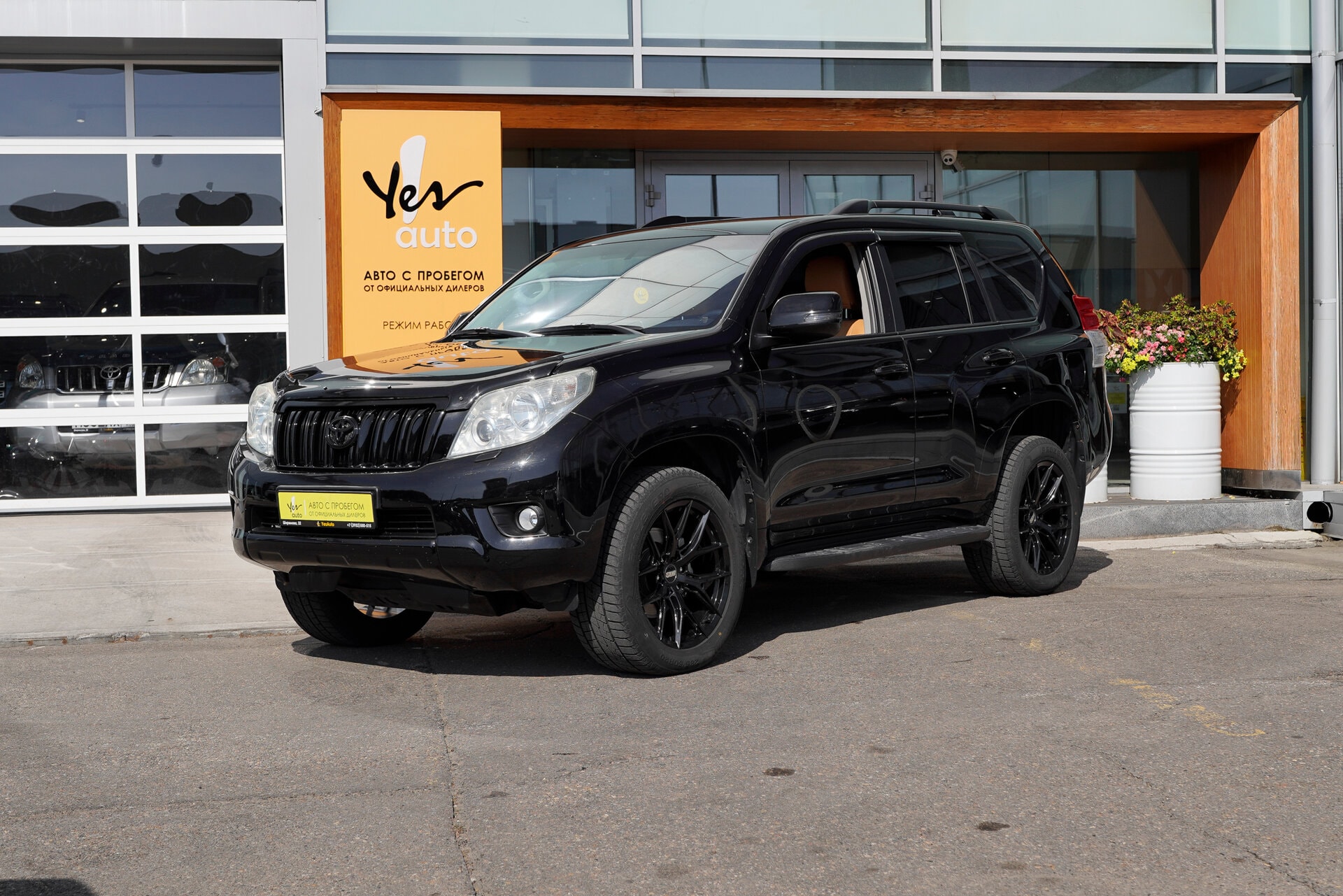 Toyota Land Cruiser Prado 2009 — фото автомобиля