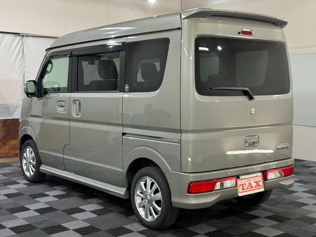 Миниатюра 18