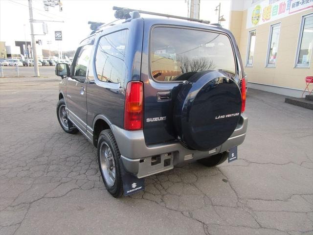 Миниатюра 12