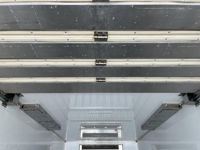 Миниатюра 32