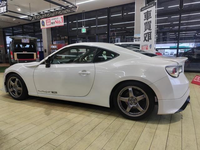 Миниатюра 11