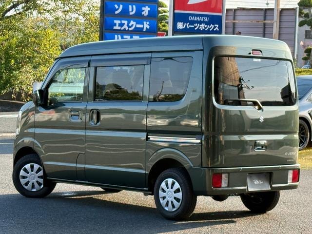 Suzuki EVERY 2025 — фото автомобиля 1