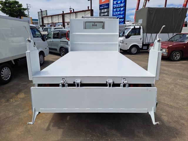 Миниатюра 17