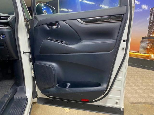 Toyota ALPHARD 2015 — фото автомобиля 1