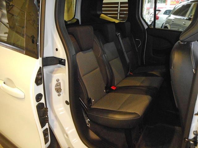 Renault KANGOO 2024 — фото автомобиля 1