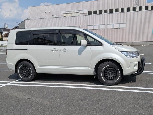 Миниатюра 27