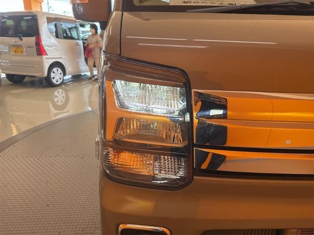 Миниатюра 12