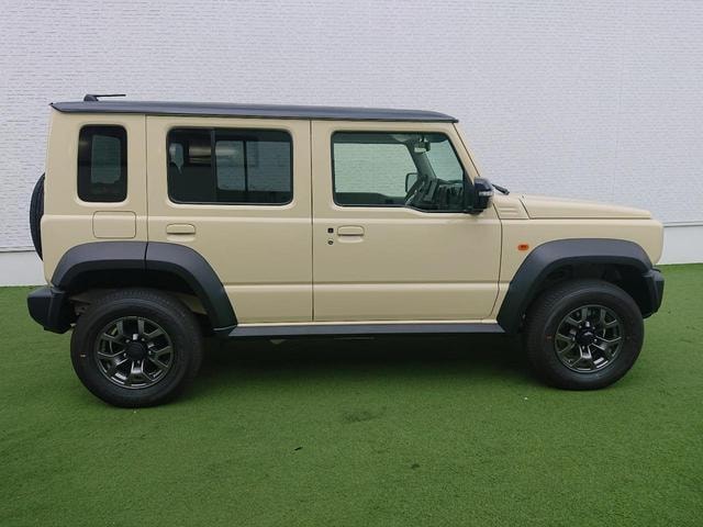 Миниатюра 11