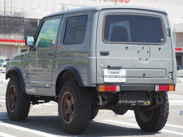 Миниатюра 19