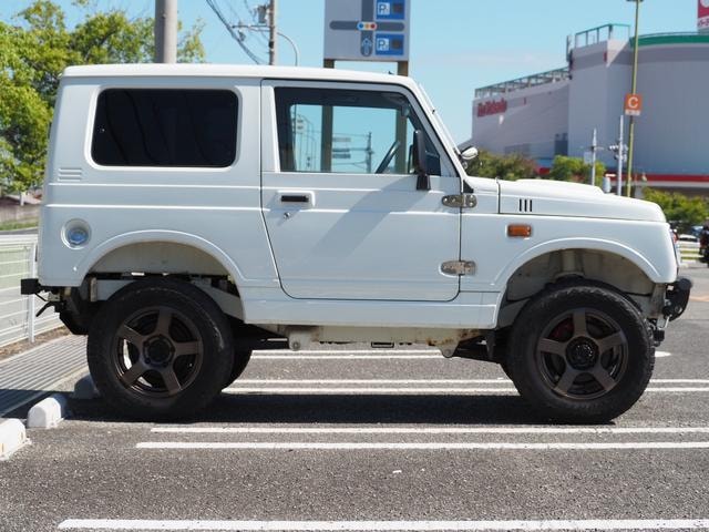 Миниатюра 10