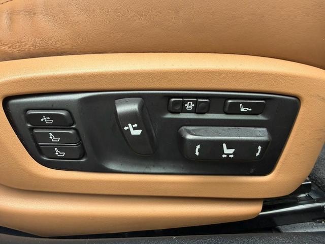 Миниатюра 37