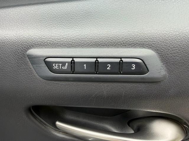 Миниатюра 37