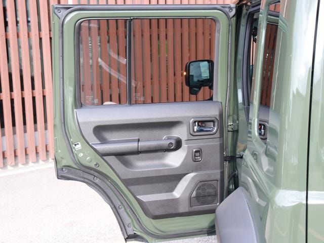 Миниатюра 38