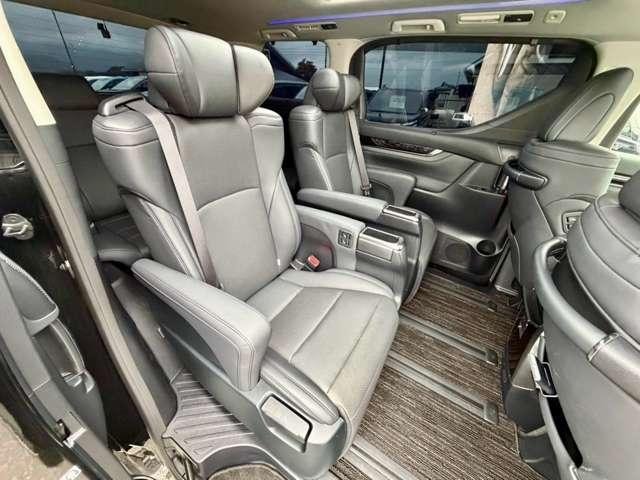 Миниатюра 37