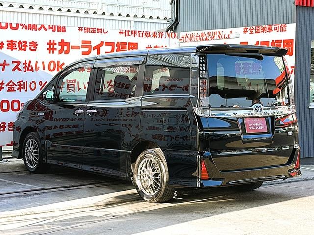 Миниатюра 12