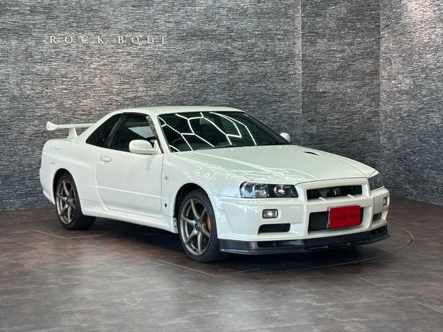 Nissan SKYLINE 2001 — фото автомобиля 1