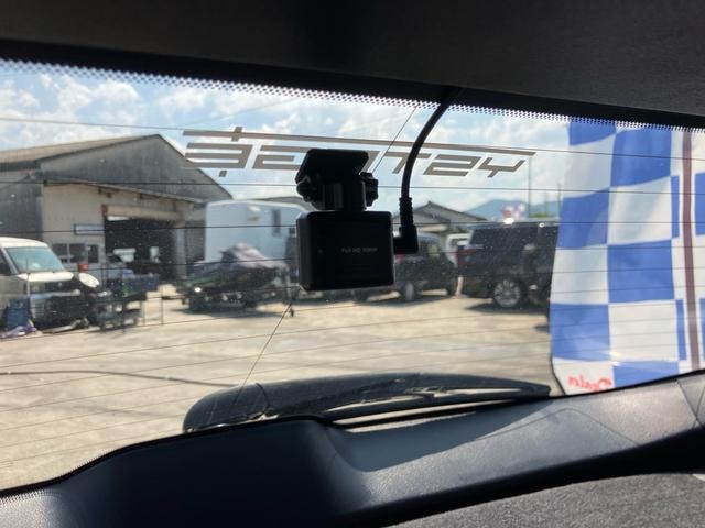 Миниатюра 16