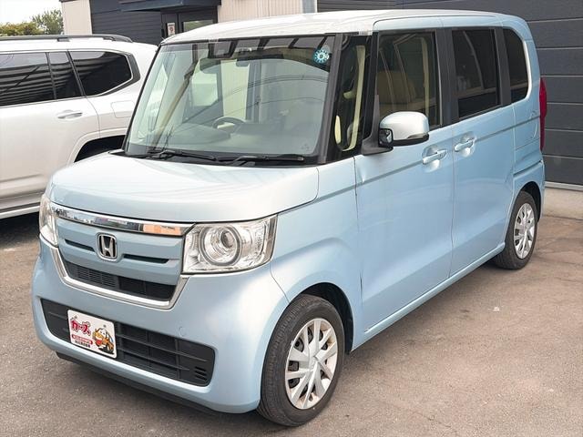 Honda N-BOX 2018 — фото автомобиля 1
