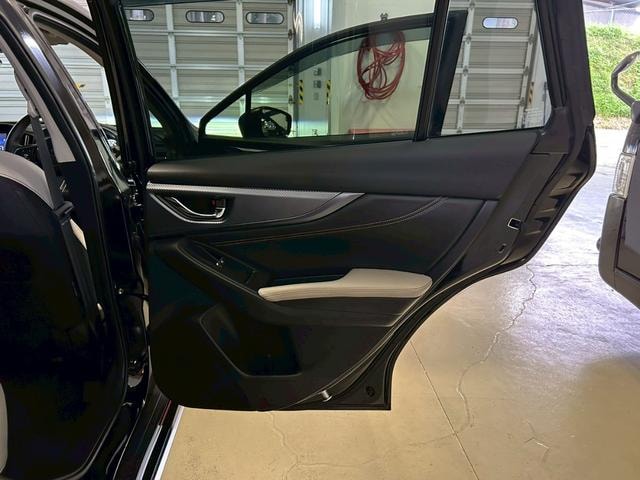 Миниатюра 32