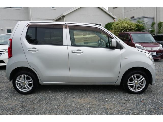 Suzuki WAGON R 2013 — фото автомобиля 1