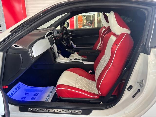 Миниатюра 17