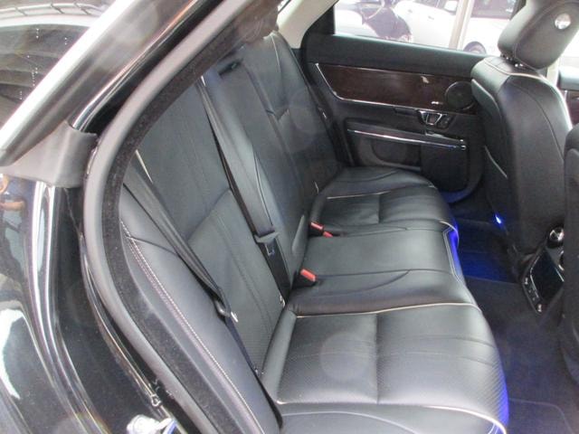 Миниатюра 24