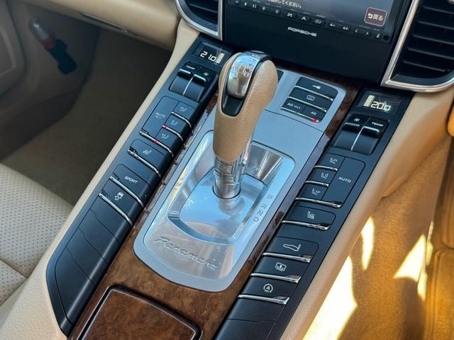 Миниатюра 24