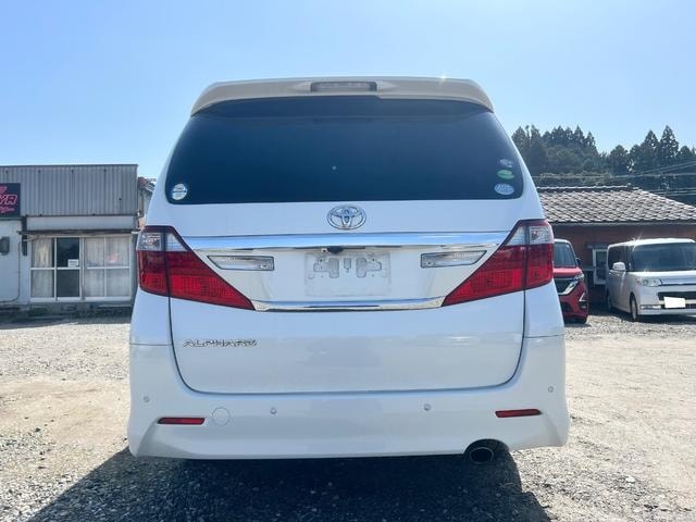 Toyota ALPHARD 2013 — фото автомобиля 1