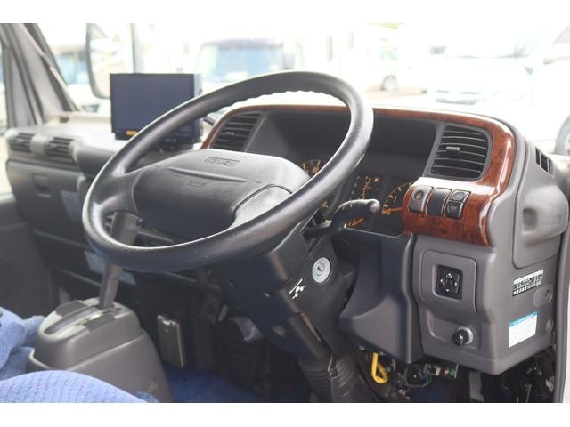 Isuzu ELF TRUCK 2000 — фото автомобиля 1