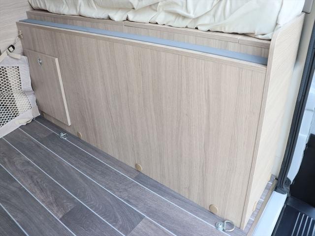 Миниатюра 42