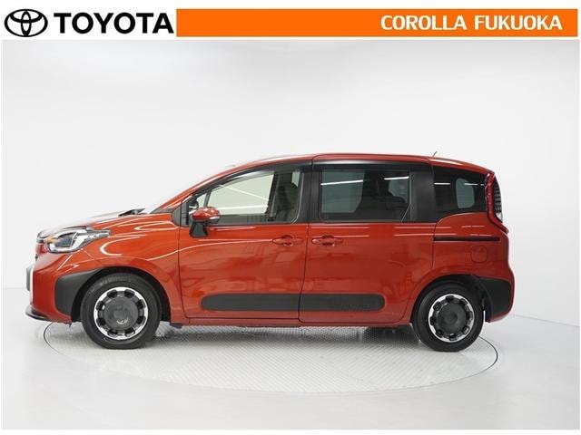Toyota SIENTA 2025 — фото автомобиля 1