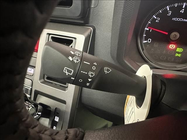 Миниатюра 37