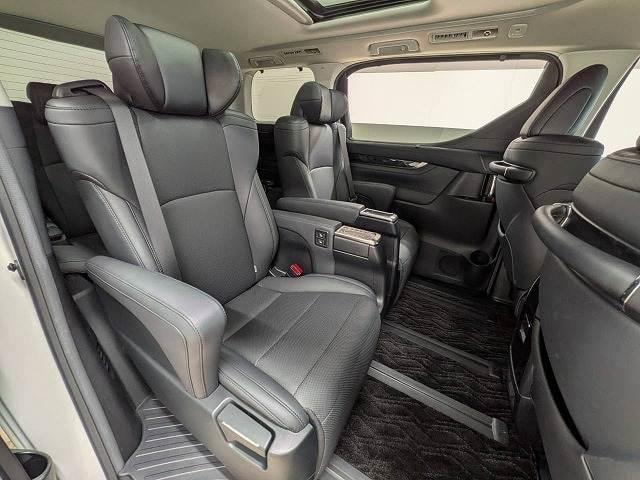 Toyota ALPHARD 2021 — фото автомобиля 1