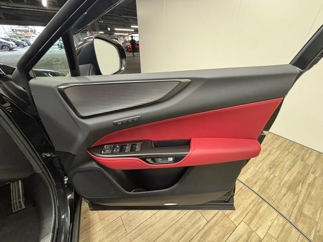 Миниатюра 37