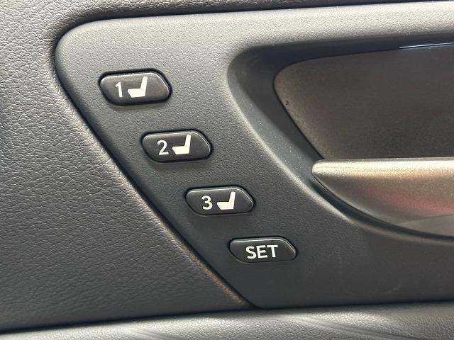 Миниатюра 38