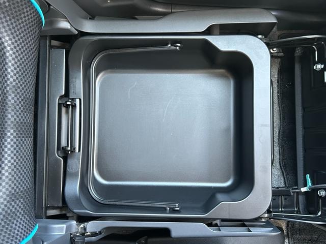 Миниатюра 37