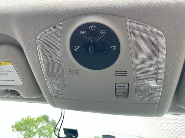 Toyota PRIUS 2009 — фото автомобиля 1