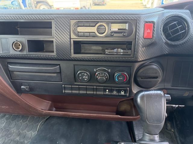 Hino RANGER 2018 — фото автомобиля 1