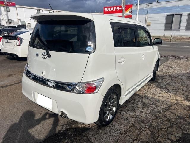 Миниатюра 17