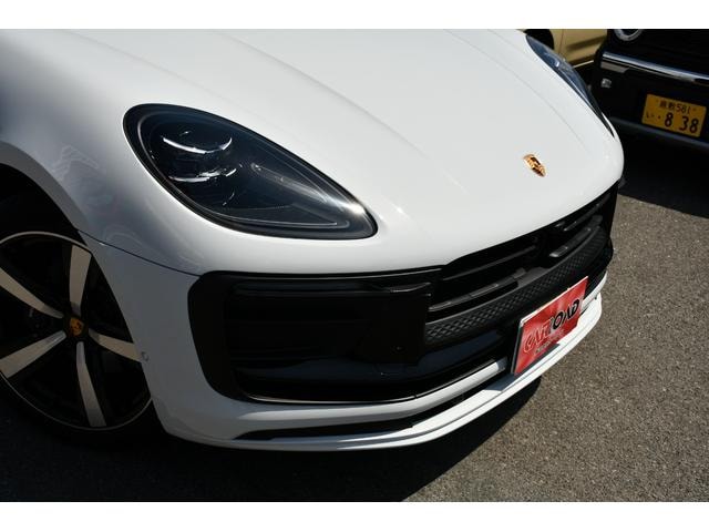 Миниатюра 28