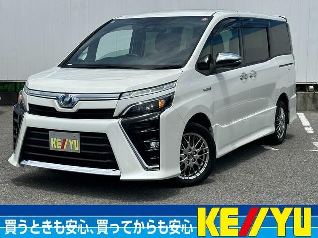 Toyota VOXY 2018 — фото автомобиля 1